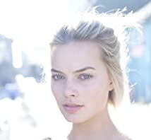 Margot Robbie