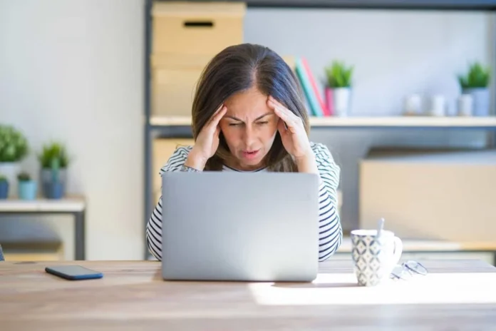 8_tips_for_coping_with_screen_fatigue_hero-1024x683